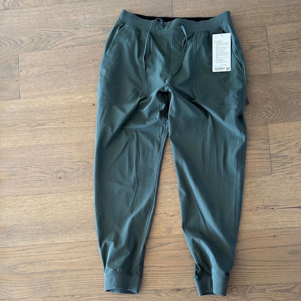 lululemon athletica Olive Joggers